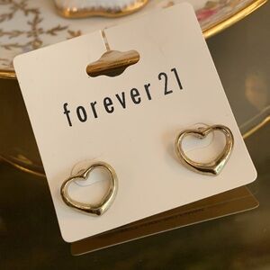 Forever 21 Gold Open Heart Earrings